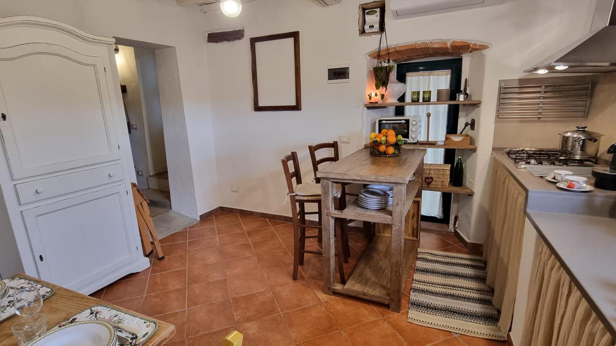 Il Piccino 29, Esperienza Romantica In Borgo.... Montescudaio Bagian luar foto