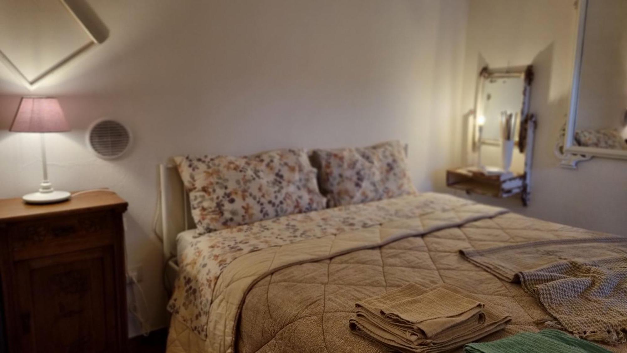 Il Piccino 29, Esperienza Romantica In Borgo.... Montescudaio Bagian luar foto