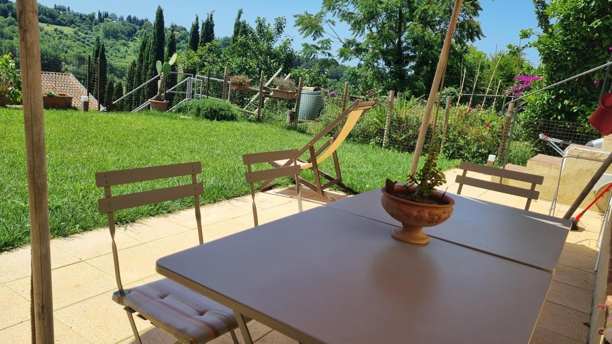 Il Piccino 29, Esperienza Romantica In Borgo.... Montescudaio Bagian luar foto